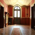 Ottoquadri Nocleg ze śniadaniem 4*