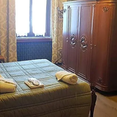 Ottoquadri Bed & Breakfast 4*