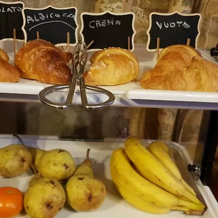 Ottoquadri Bed & Breakfast 4*